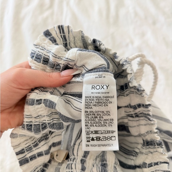 Roxy Blue and White Striped Pants - Picture 7 of 7